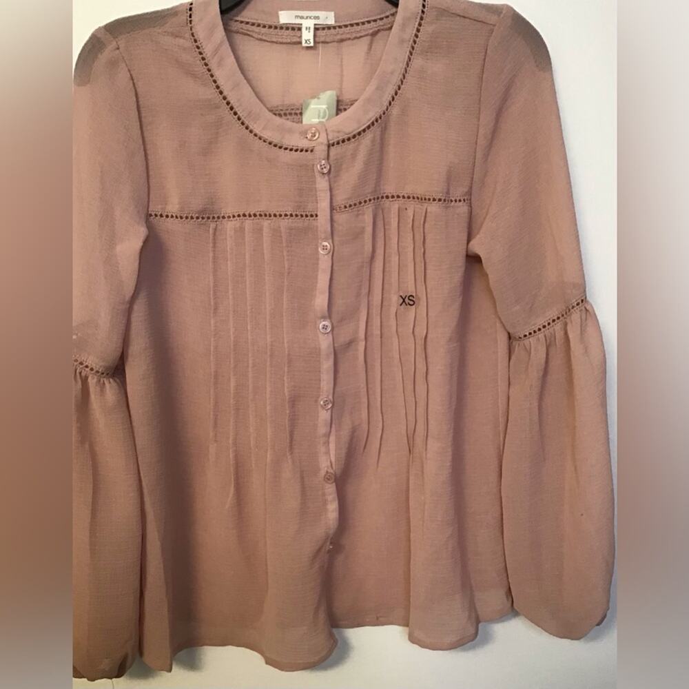 NWOT Maurice’s button down blouse size XS
